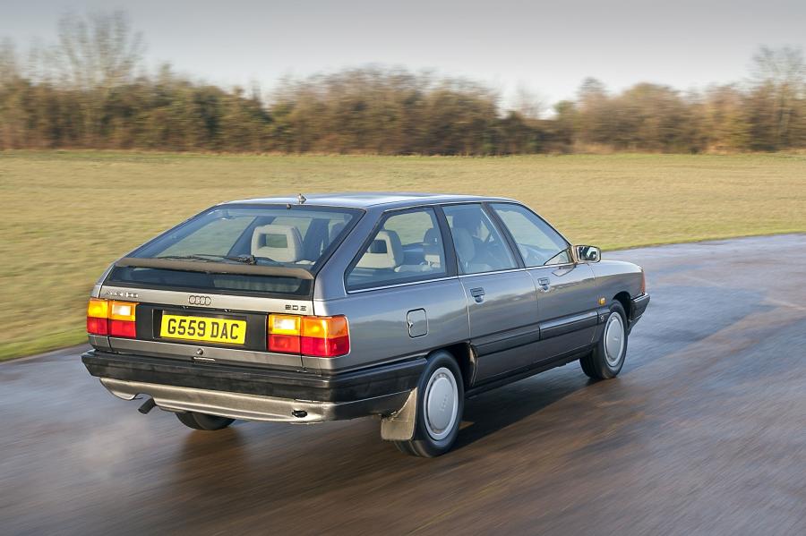  Audi 100 Avant (C3) 1988 года  (UK) (фото 2 из 11)